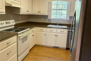 518 S Main St, Broadway, NC 27505 - Photo 10