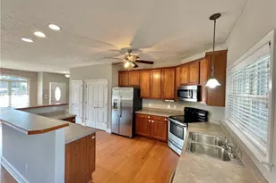 108 Canyon Ct, Sanford, NC 27332 - Photo 16