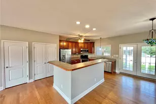108 Canyon Ct, Sanford, NC 27332 - Photo 14