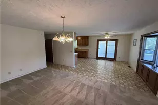 1952 Bee Gee Rd, Lumberton, NC 28358 - Photo 6