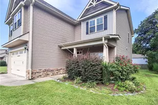 212 Rustic Field Dr, Goldsboro, NC 27533 - Photo 2