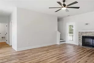 4476 Jockey Whip Ln, Hope Mills, NC 28371 - Photo 6