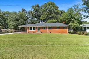 1223 Stansfield Dr, Fayetteville, NC 28303 - Photo 1