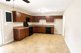1930 St Paul Ave, Fayetteville, NC 28304 - Photo 4