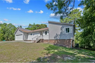 401 Carolina Way, Sanford, NC 27332 - Photo 2