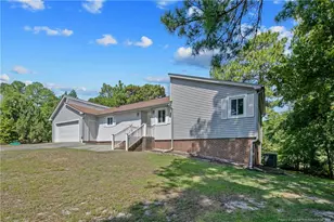 401 Carolina Way, Sanford, NC 27332 - Photo 2