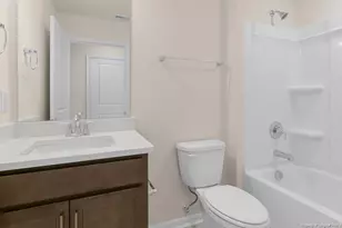 421 Thistle Meadow Ln, Aberdeen, NC 28315 - Photo 20