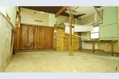 19101 Wagram Road, Laurinburg, NC 28352 - Photo 14