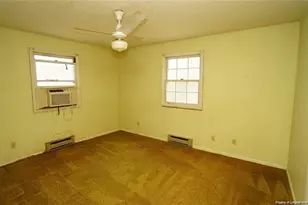 19101 Wagram Rd, Laurinburg, NC 28352 - Photo 10