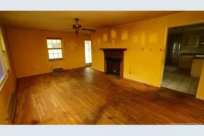 19101 Wagram Road, Laurinburg, NC 28352 - Photo 6