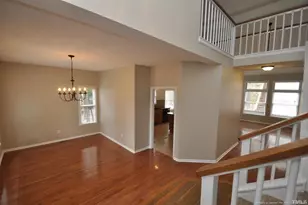 133 Cumberland Green Dr, Cary, NC 27513 - Photo 4