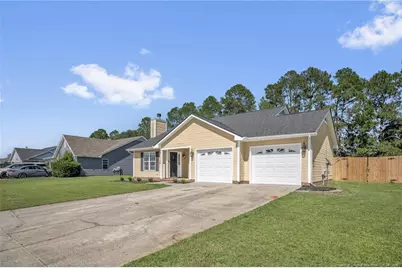 806 S Buckeye Drive, Raeford, NC 28376 - Photo 2
