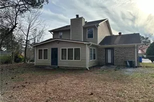 7670 Beverly Dr, Fayetteville, NC 28314 - Photo 16