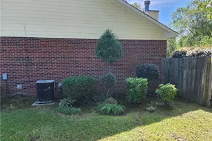 191 Drew St, Raeford, NC 28376 - Photo 38