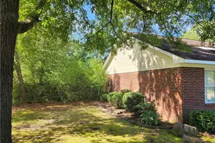 191 Drew St, Raeford, NC 28376 - Photo 6