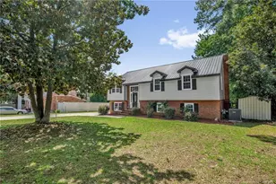 3614 Lakeshore Dr, Hope Mills, NC 28348 - Photo 2