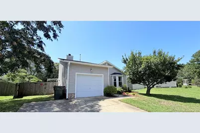 6374 Lake Trail Drive, Fayetteville, NC 28304 - Photo 4