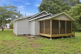 98 S Fayetteville St, Parkton, NC 28371 - Photo 28