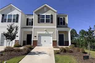 225 David Hl Dr, Sanford, NC 27330 - Photo 2