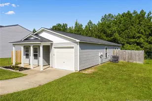 530 Jernigan St, Fayetteville, NC 28306 - Photo 2