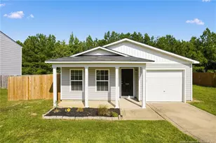 530 Jernigan St, Fayetteville, NC 28306 - Photo 1