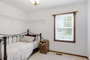 290 Nealy Ave, Lumberton, NC 28360 - Photo 24