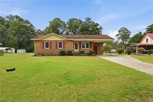 290 Nealy Ave, Lumberton, NC 28360 - Photo 2