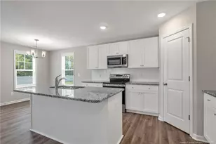 17 W Emily Gardens Dr, Selma, NC 27576 - Photo 12