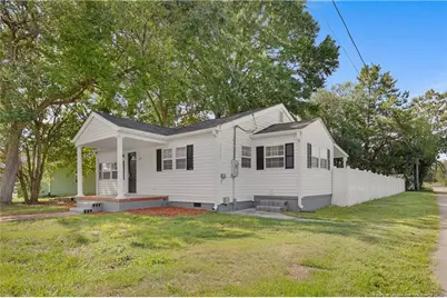 219 W Brocklyn Street, Benson, NC 27504 - Photo 26