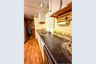 427 Lark Avenue, Lumberton, NC 28358 - Photo 16