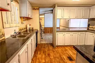 427 Lark Ave, Lumberton, NC 28358 - Photo 14