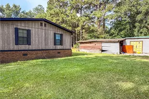 427 Lark Ave, Lumberton, NC 28358 - Photo 20