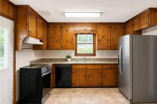 2903 N Kenan Ave, Lumberton, NC 28358 - Photo 4