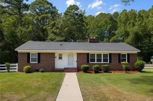 2903 N Kenan Ave, Lumberton, NC 28358 - Photo 1