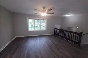 2406 W Brinkley Dr, Spring Lake, NC 28390 - Photo 6