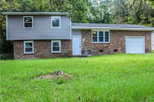 2406 W Brinkley Dr, Spring Lake, NC 28390 - Photo 1
