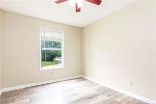 1018 Wood Creek Dr, Fayetteville, NC 28306 - Photo 4