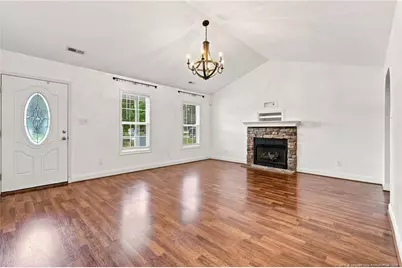 518 Hammond Farms Road, Hope Mills, NC 28348 - Photo 6