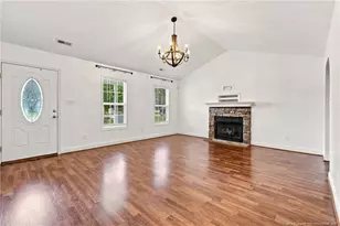 518 Hammond Farms Rd, Hope Mills, NC 28348 - Photo 6