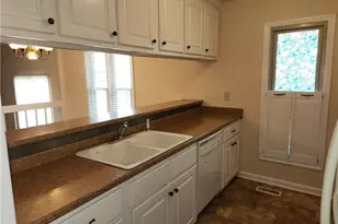 4516 Bac Ct, Fayetteville, NC 28303 - Photo 4