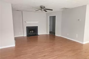 5598 Quietwood Pl, Fayetteville, NC 28304 - Photo 4