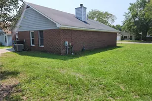 5598 Quietwood Pl, Fayetteville, NC 28304 - Photo 24