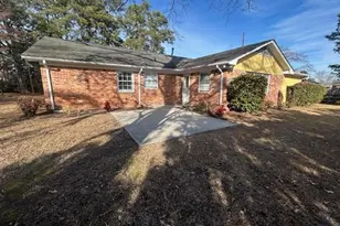 203 W 30th St, Lumberton, NC 28358 - Photo 14