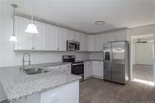907 Rochester Dr, Fayetteville, NC 28305 - Photo 12