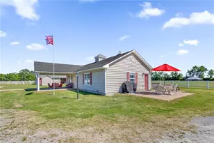 260 McGougan Rd, Lumber Bridge, NC 28357 - Photo 18