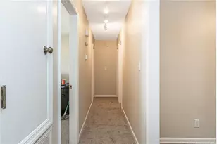 945 Kennesaw Dr, Fayetteville, NC 28314 - Photo 16