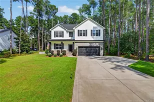 30261 East Lake Dr, Wagram, NC 28396 - Photo 2
