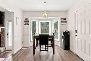1162 Butterwood Cir, Fayetteville, NC 28314 - Photo 10