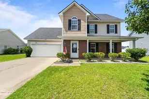 156 Lochwood Dr, Raeford, NC 28376 - Photo 2