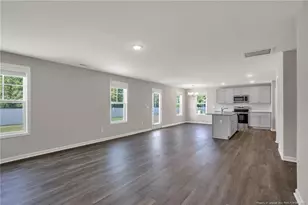 25 W Emily Gardens Rd, Selma, NC 27576 - Photo 6